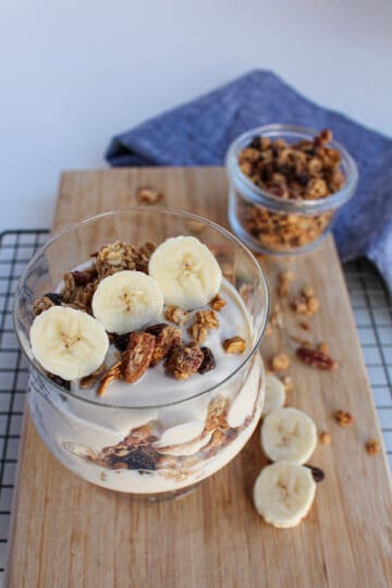 vegan yogurt parfait with banana and granola